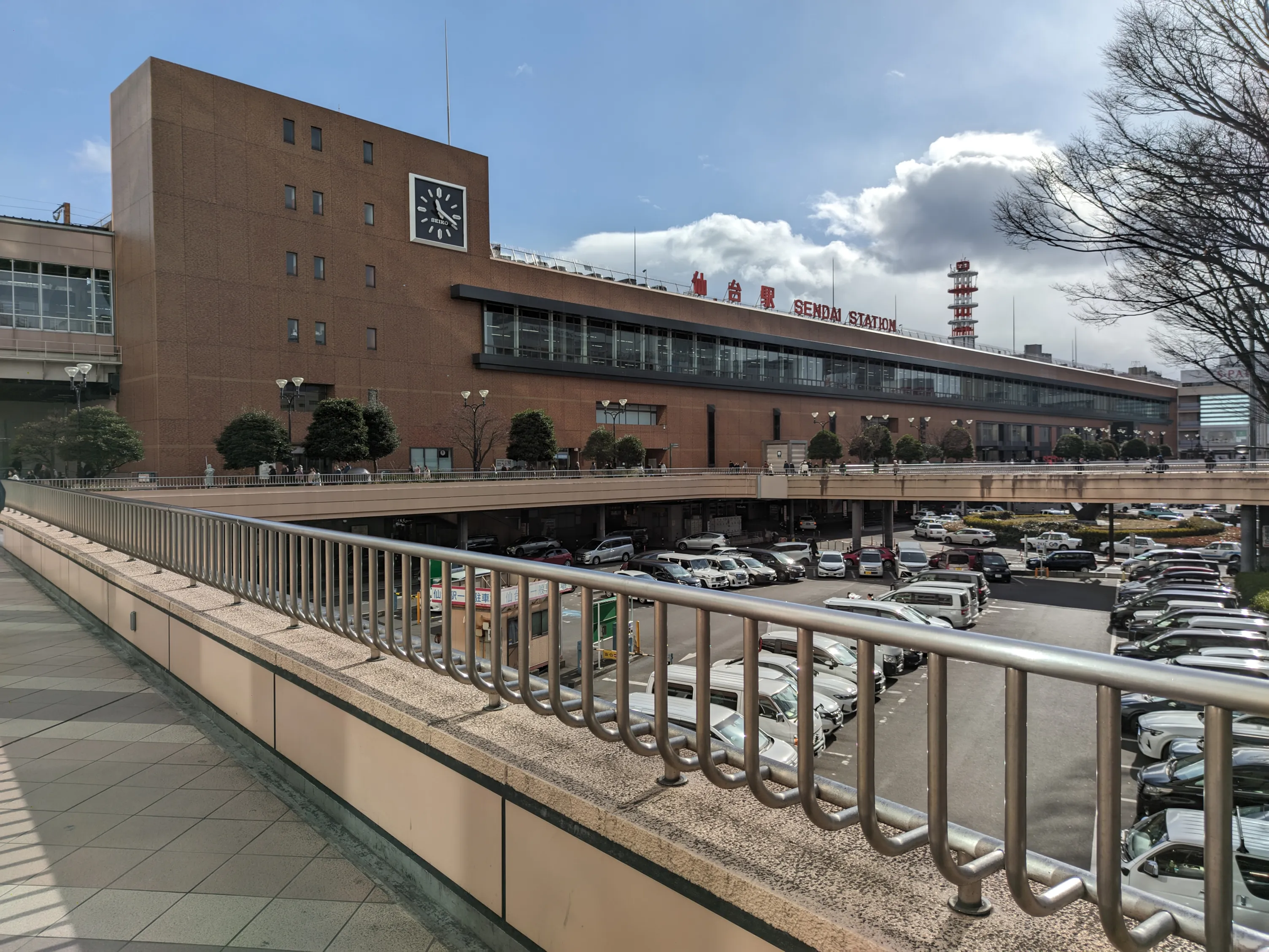 仙台駅東口
